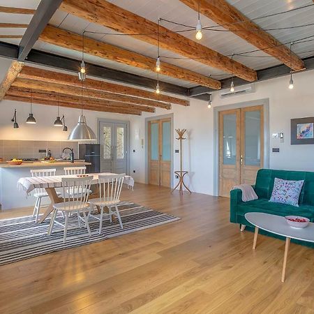 Apartman Bjork Πούλα Εξωτερικό φωτογραφία